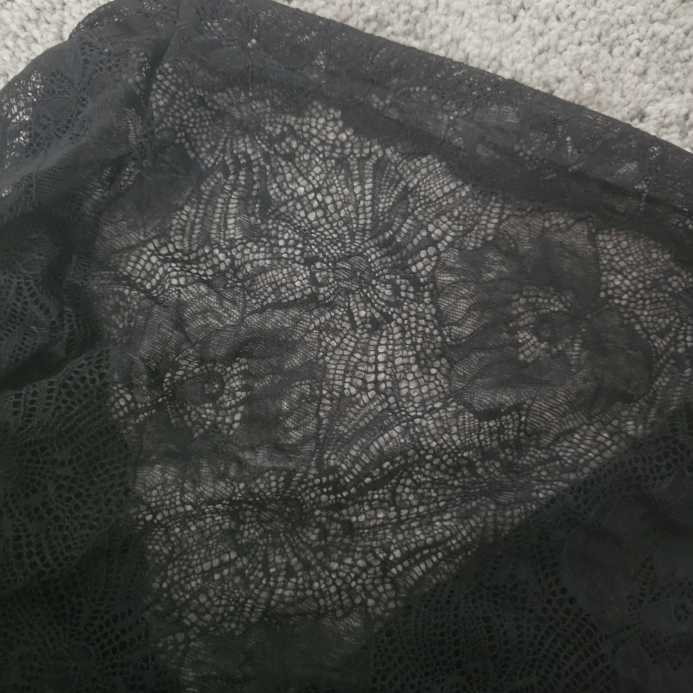Victoria's Secret Black Floral Lace Slip XS - Picture 3 of 6